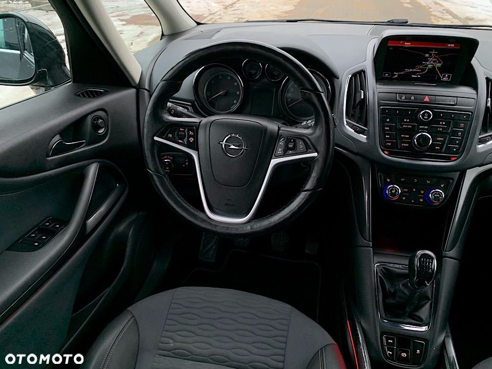 Opel Zafira - 28