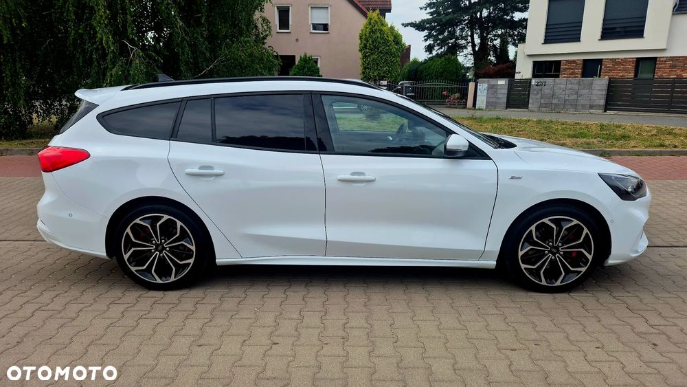 Ford Focus 1.5 EcoBoost STart-Stopp-System ST-LINE - 4