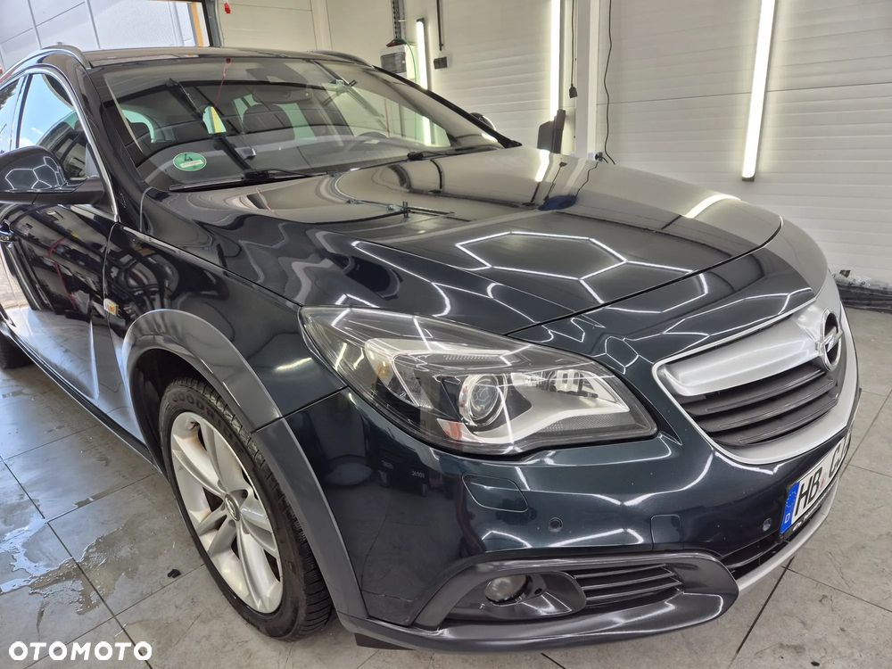 Opel Insignia 2.0 CDTI ecoFLEX - 10