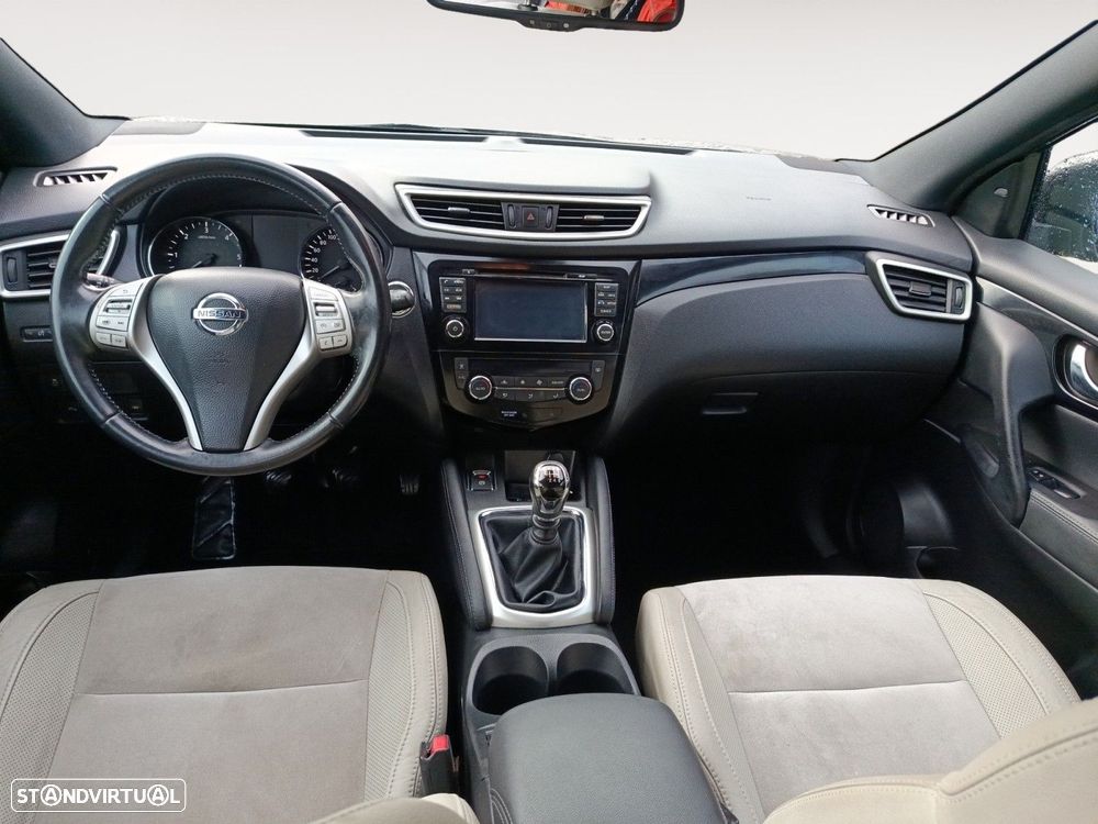 Nissan Qashqai 1.5 dCi Tekna Premium - 10