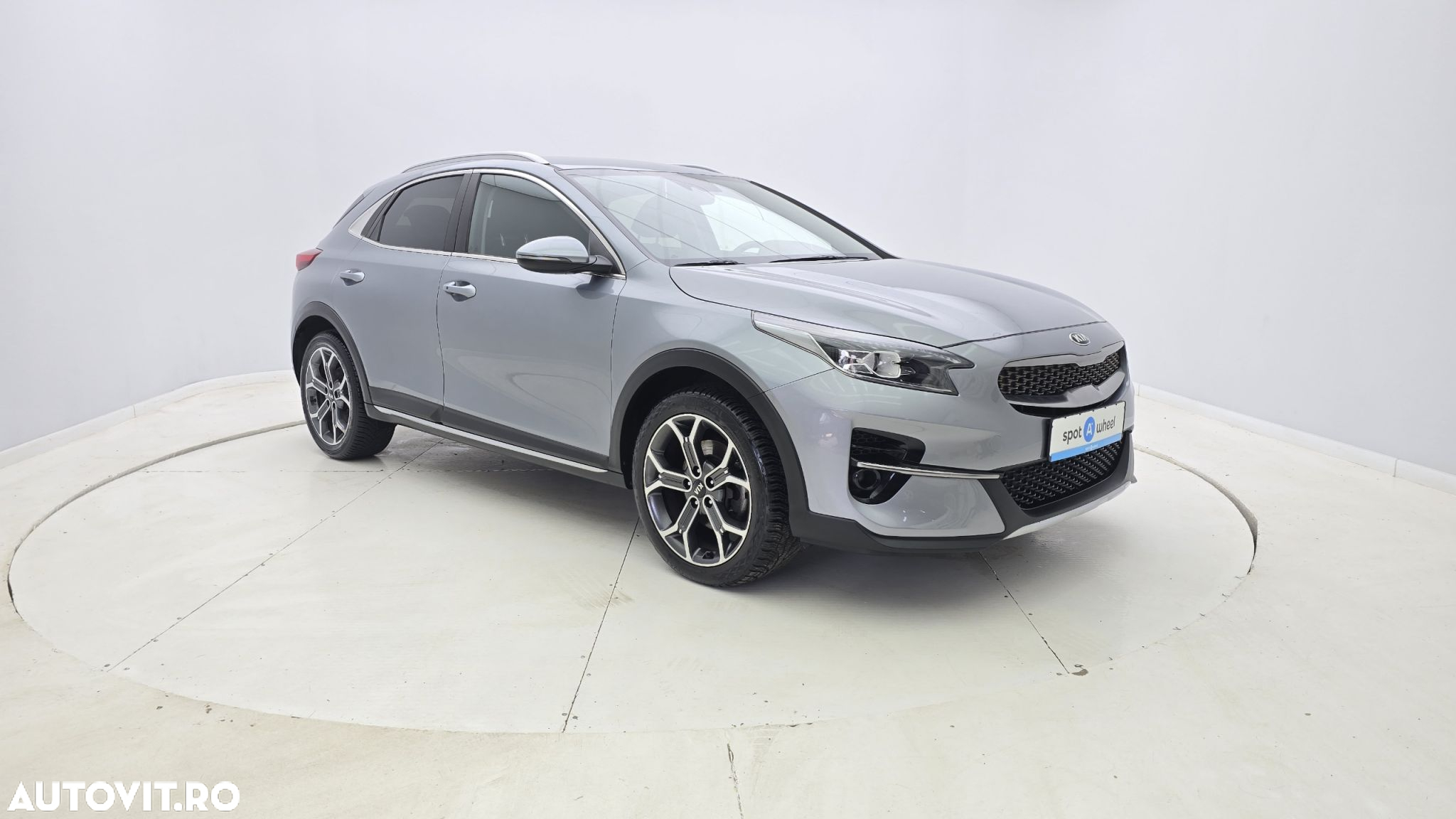 Kia XCeed - 4