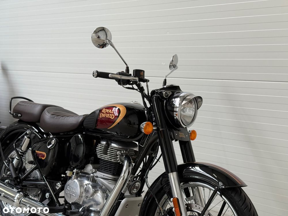 Royal Enfield Classic - 8