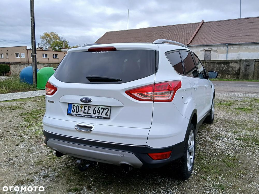 Ford Kuga 2.0 TDCi 4x4 Titanium - 16