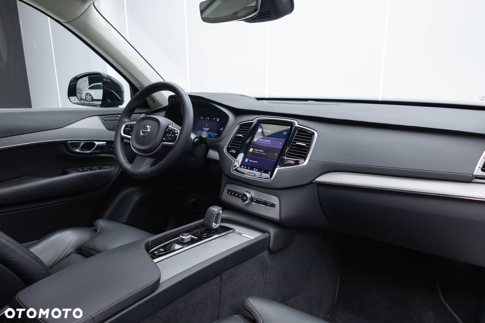 Volvo XC 90 B5 D AWD Ultimate Dark - 8