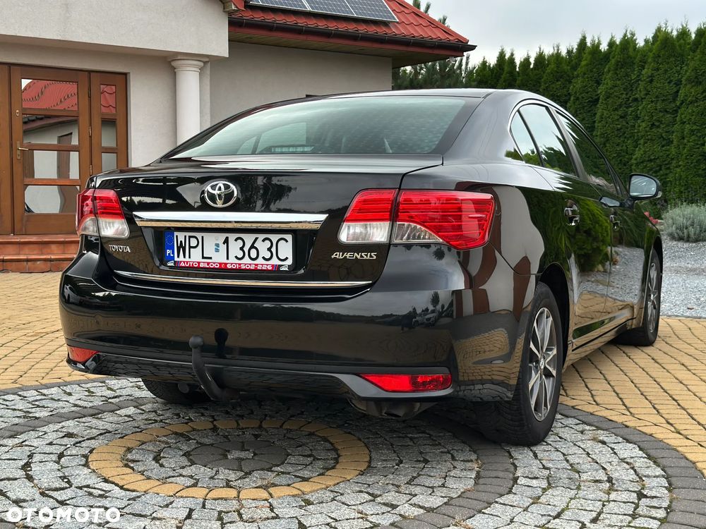 Toyota Avensis - 26