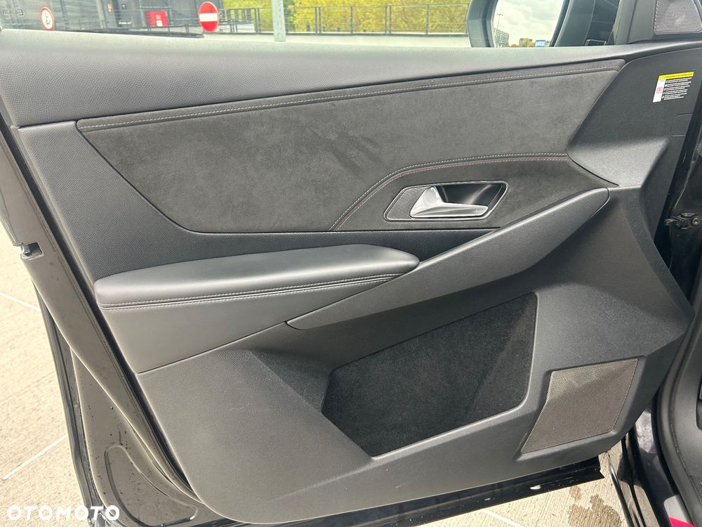 DS Automobiles DS 7 Crossback 2.0 BlueHDi Performance Line + - 9