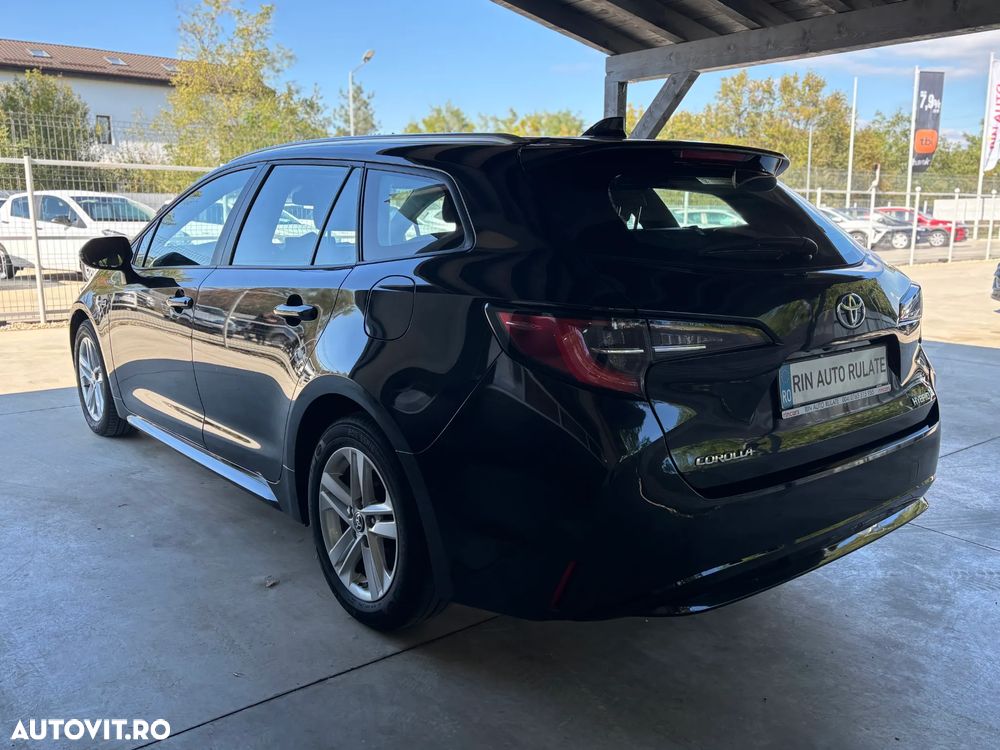 Toyota Corolla 1.8 HSD Dynamic - 9