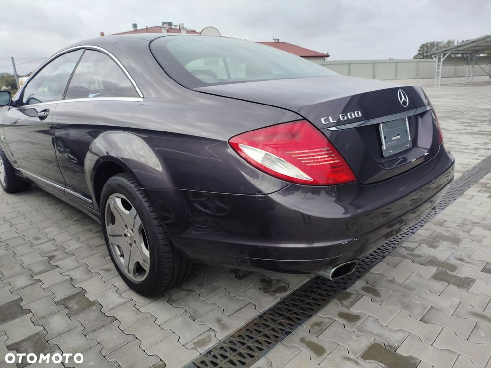 Mercedes-Benz CL 600 - 21