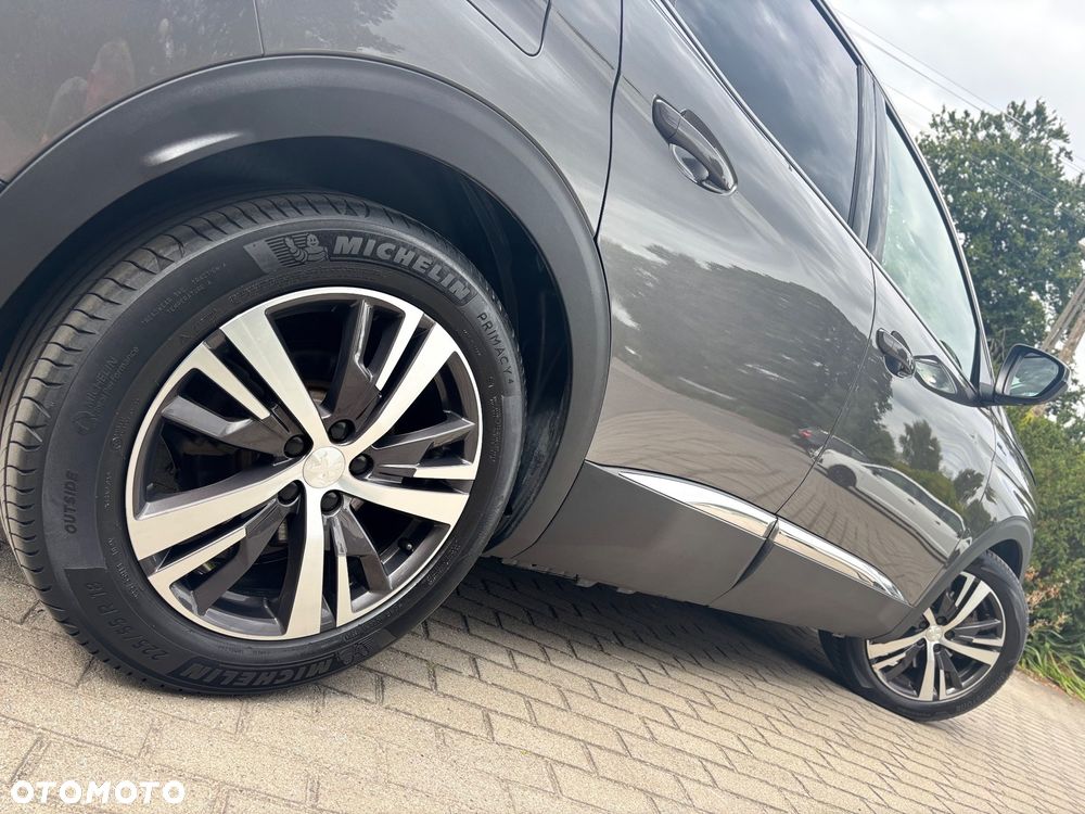 Peugeot 3008 1.6 PureTech Hybrid PHEV Allure Pack S&S EAT8 - 28