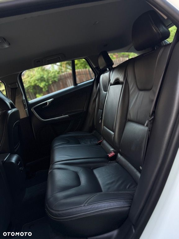 Volvo V60 T4 Geartronic Powershift RDesign - 27