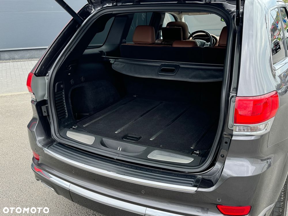 Jeep Grand Cherokee 3.0 CRD Overland Summit EU6 - 12