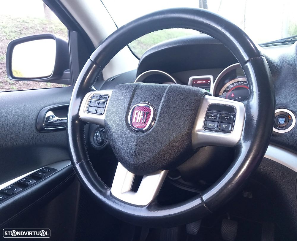 Fiat Freemont 2.0 M-Jet BlackCode - 16