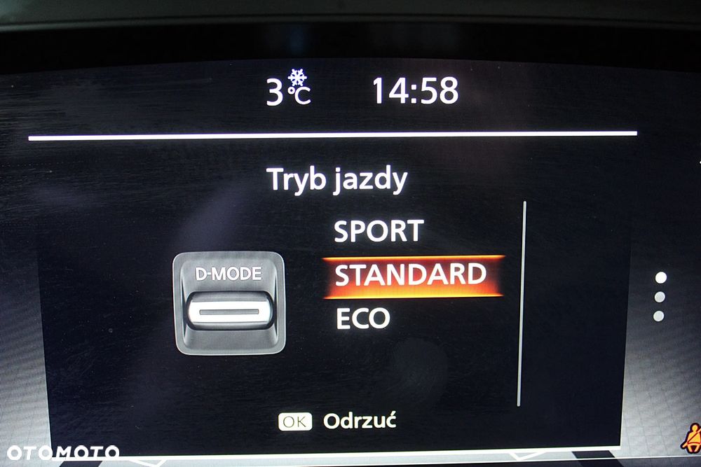 Nissan Qashqai 1.3 DIG-T N-Connecta - 28