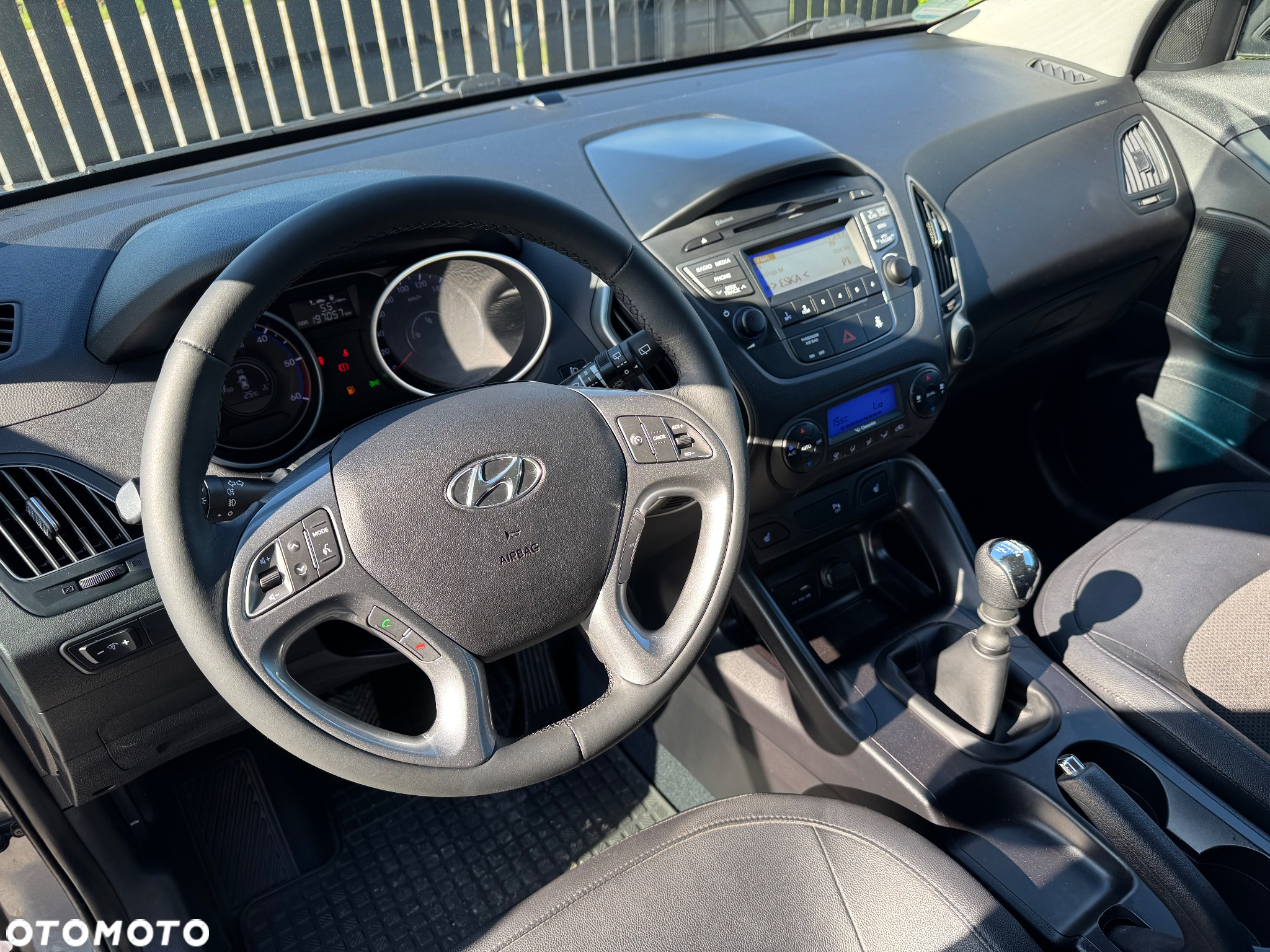 Hyundai ix35 1.7 CRDi 2WD Fifa World Cup Edition - 11
