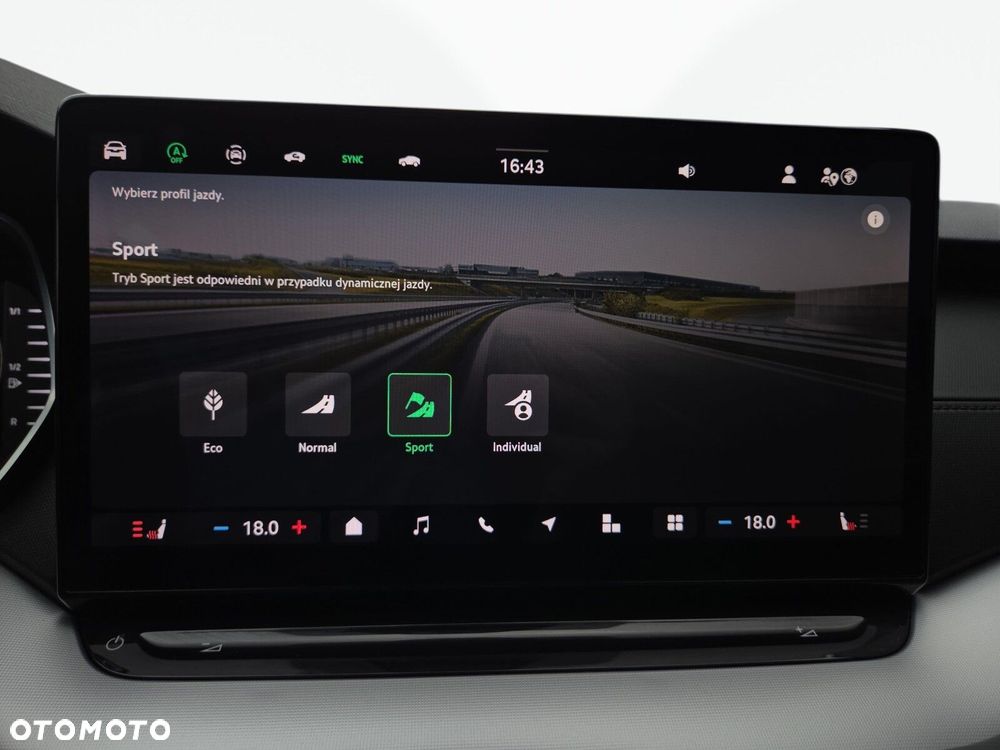 Skoda Octavia 1.5 TSI mHEV Selection DSG - 22