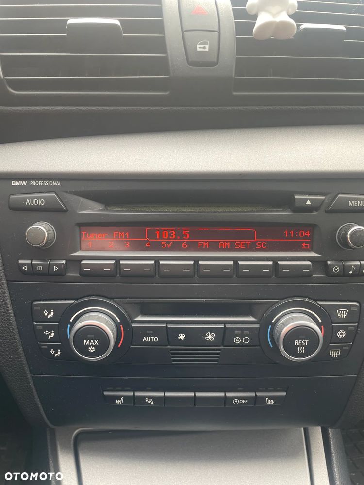 BMW Seria 1 118d DPF - 10