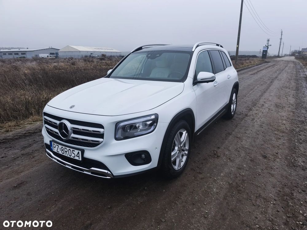 Mercedes-Benz GLB 250 8G-DCT Progressive - 1