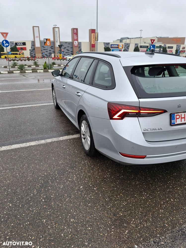 Skoda Octavia 2.0 TDI DSG Style - 6