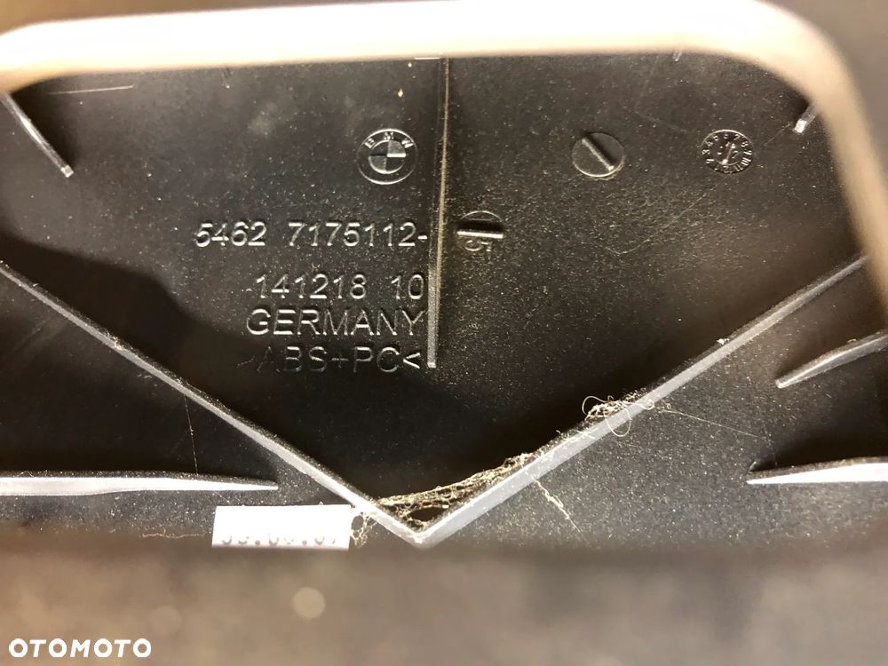 BMW E93 OBUDOWA OSŁONA ZAGŁOWKA LAMPY BAGAŻNIKA LEWA PRAWA - 29