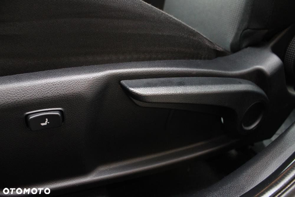 Kia Ceed - 25
