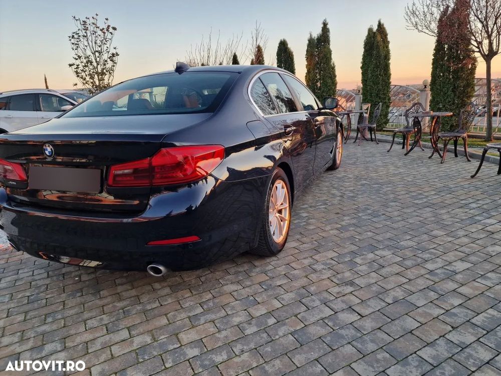 BMW Seria 5 520d Aut. Luxury Line - 25