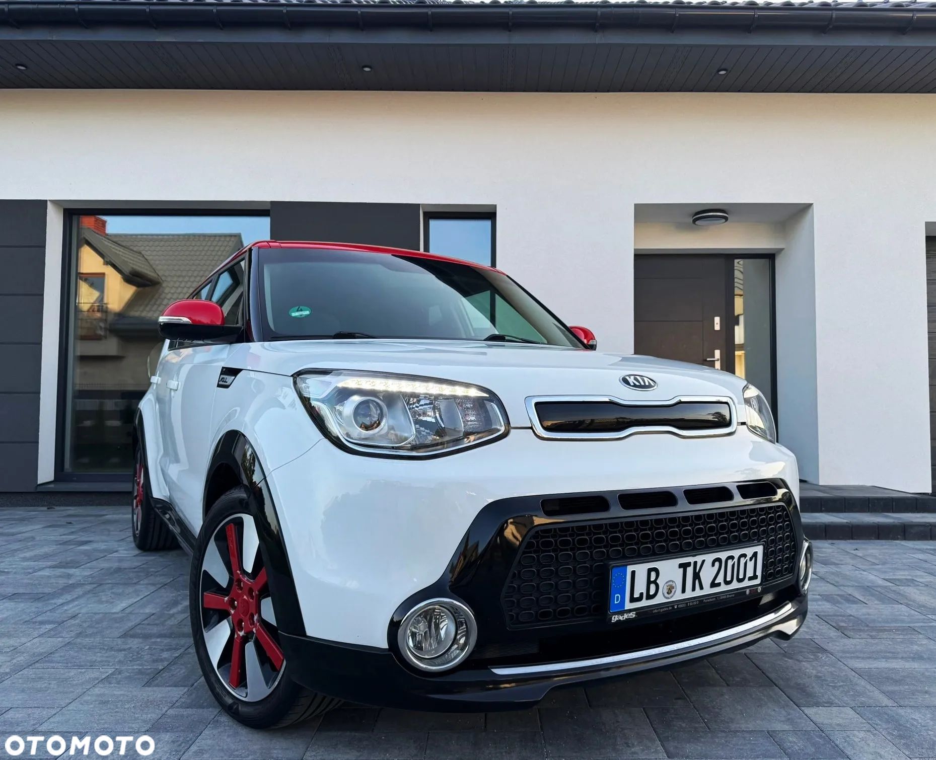 Kia Soul 1.6 GDI White&Red Edition - 1