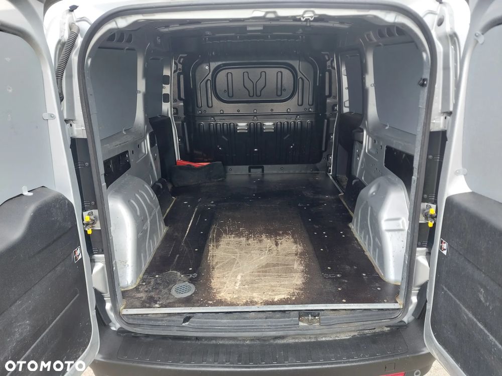 Fiat Doblo Maxi 1.4 Benzyna 120KM Klima Salon Polska Faktura Vat 23% - 11