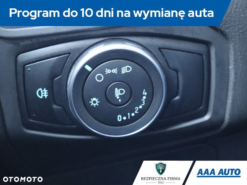 Ford Focus - 20