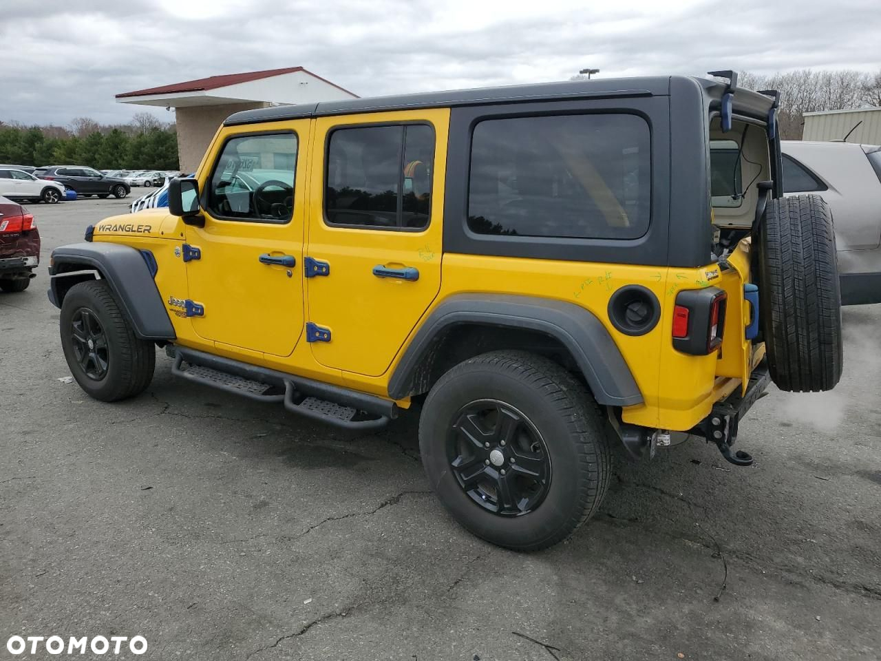 Jeep Wrangler - 2