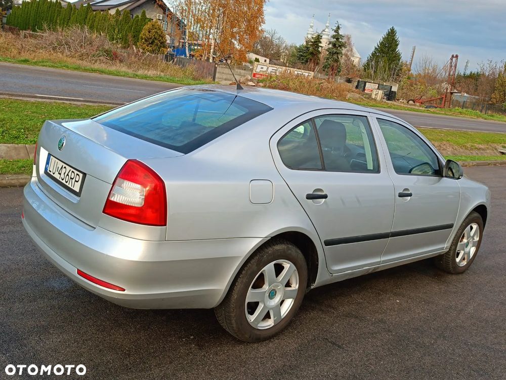 Skoda Octavia - 2