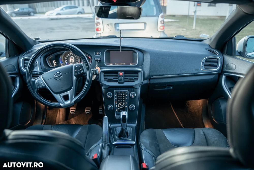 Volvo V40 D3 RDesign - 11