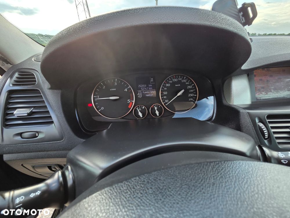 Renault Laguna 1.5 dCi Exception - 21