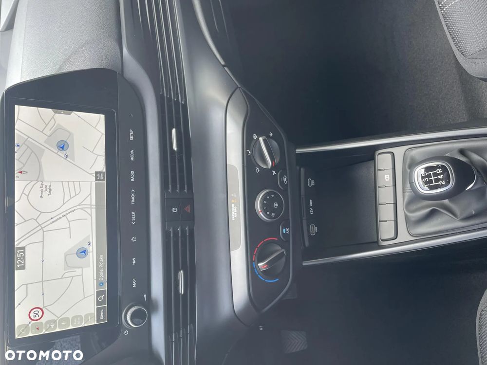 Hyundai i20 1.2 Pure - 16