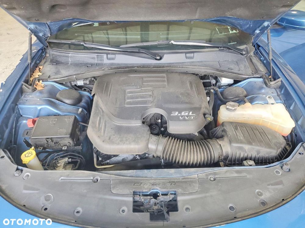 Dodge Charger 3.6 GT - 11