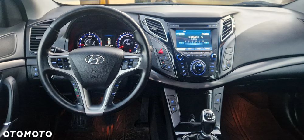 Hyundai i40 2.0 GDI Premium - 37