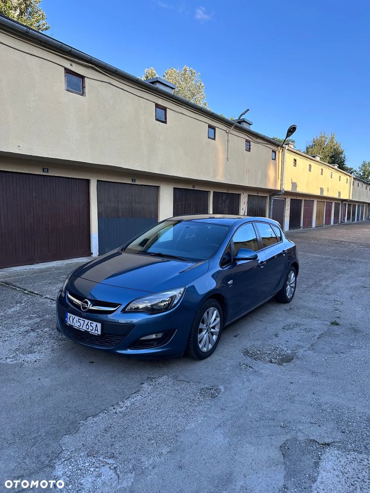 Opel Astra 1.4 T Active - 1