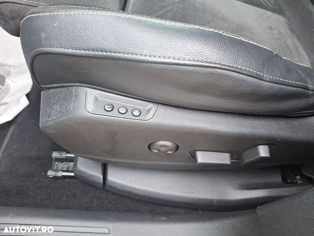 DS Automobiles DS 7 Crossback DS7 1.5 BlueHDi 130 S&S EAT8 BASTILLE+ - 29