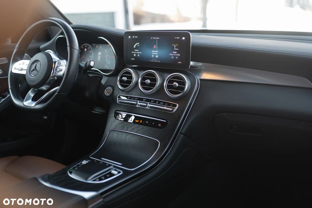 Mercedes-Benz GLC - 17