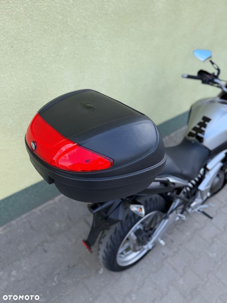 Kawasaki Versys 650 - 12