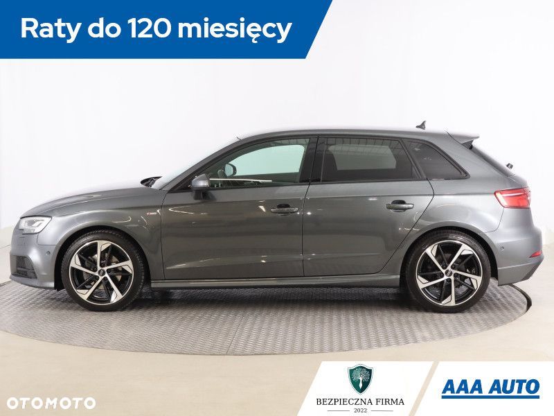 Audi A3 Sportback - 4