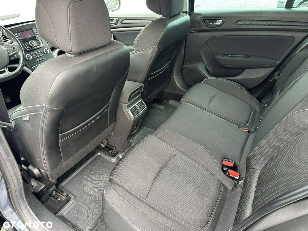 Renault Megane 1.6 SCe Limited - 25