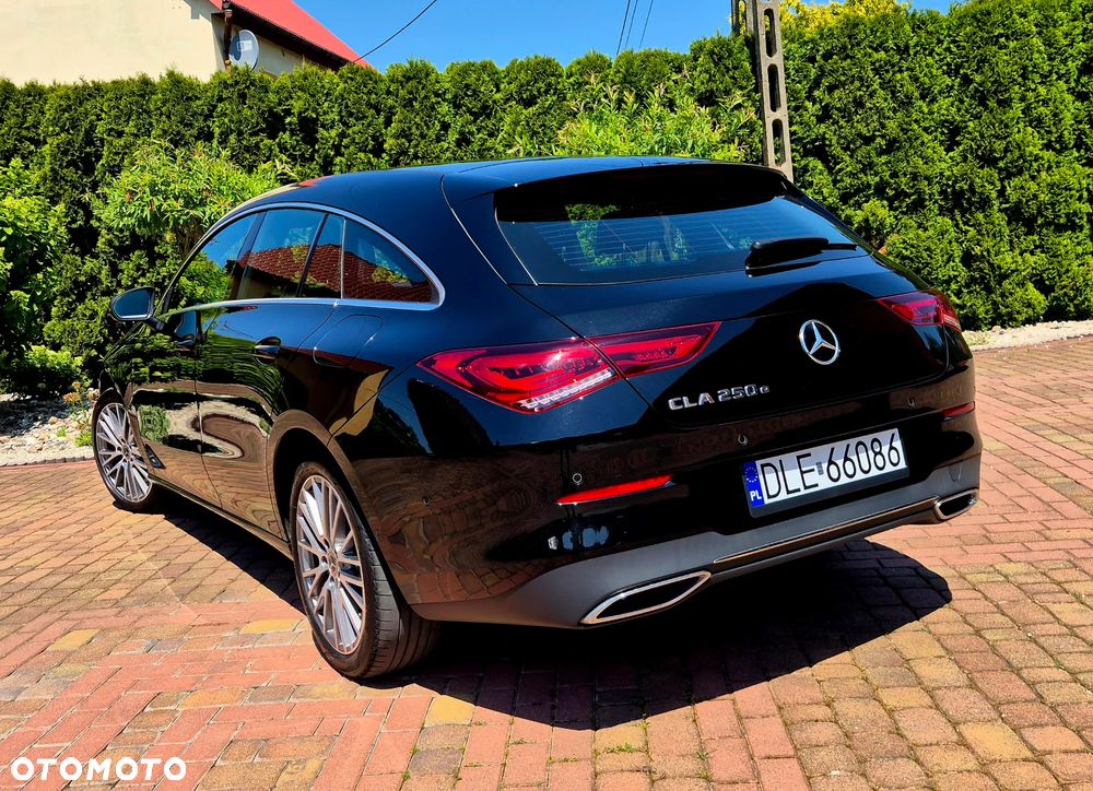 Mercedes-Benz CLA 250 e 8G-DCT Progressive Line Advanced - 14