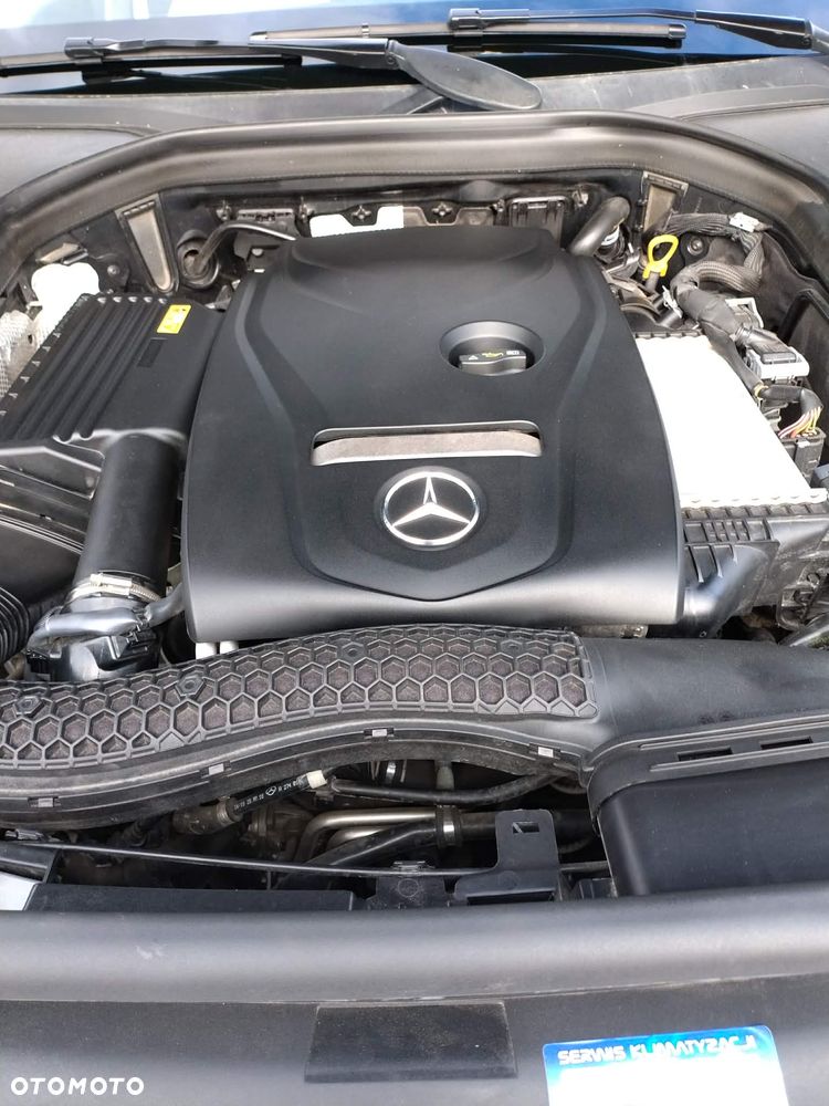 Mercedes-Benz GLC 300 4Matic 9G-TRONIC Edition 1 - 17