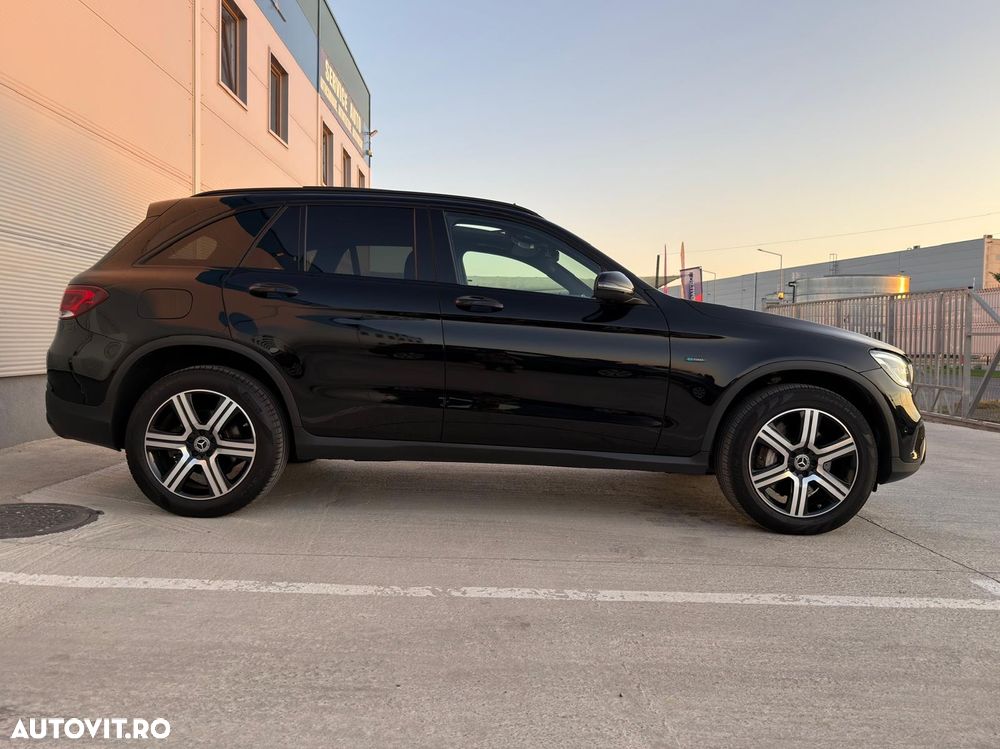 Mercedes-Benz GLC 300 de 4Matic 9G-TRONIC - 40