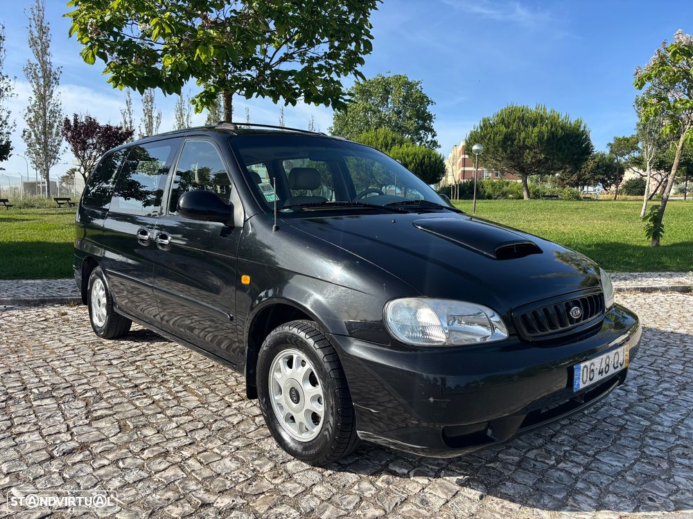Kia Carnival 2.9 TDi LS Top - 4