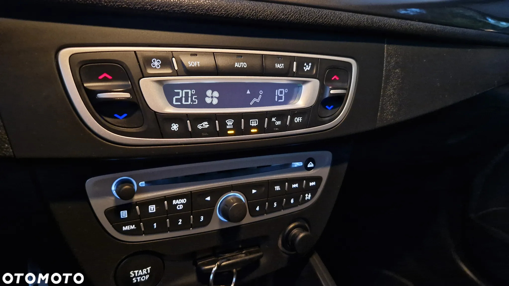 Renault Megane - 13