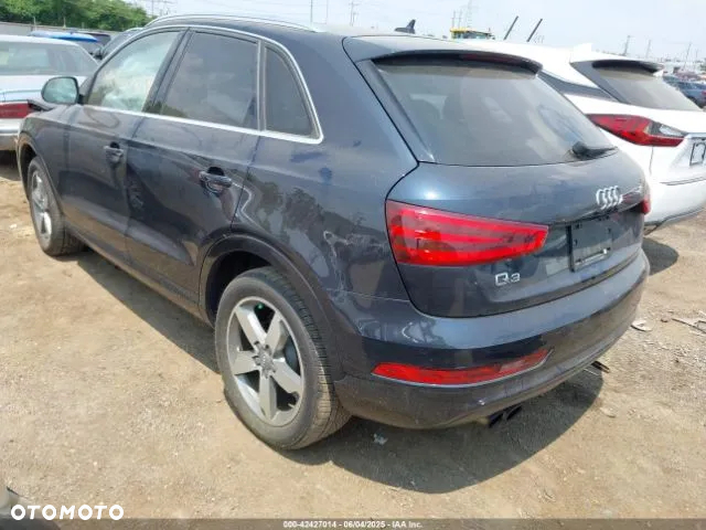 Audi Q3 2.0 TFSI quattro S tronic - 4