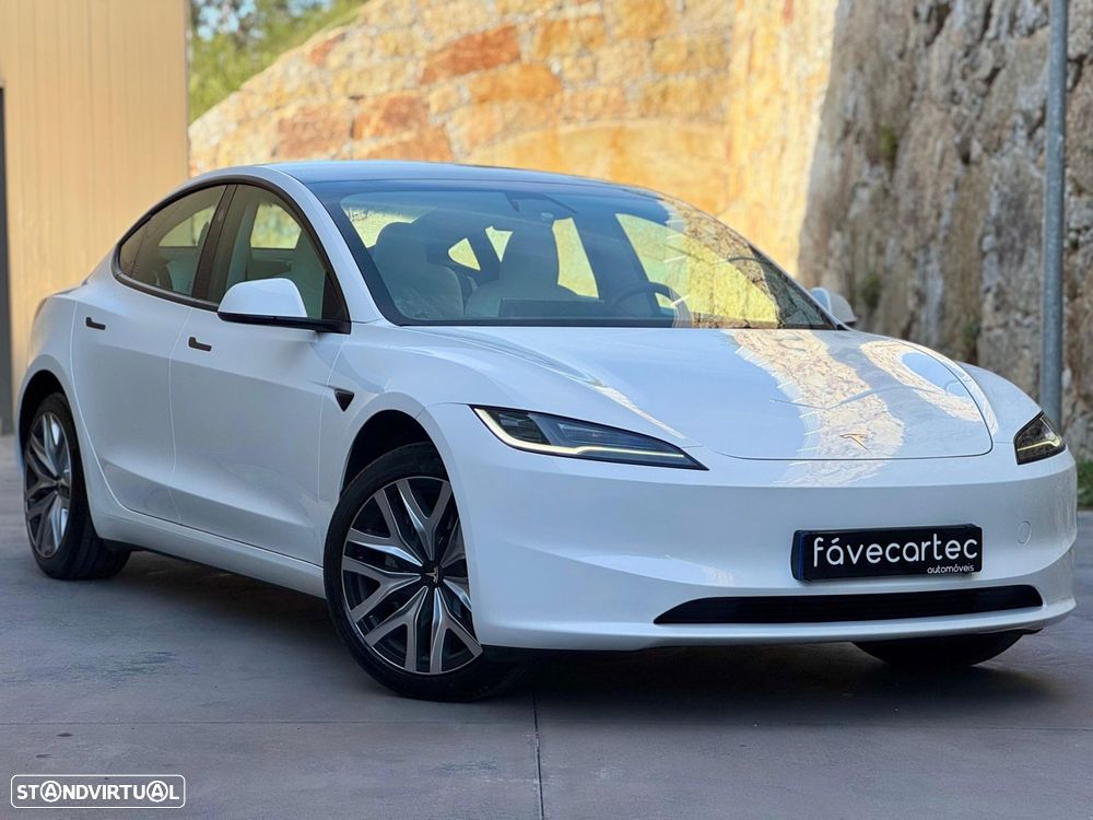 Tesla Model 3 Tração Traseira Premium - 11