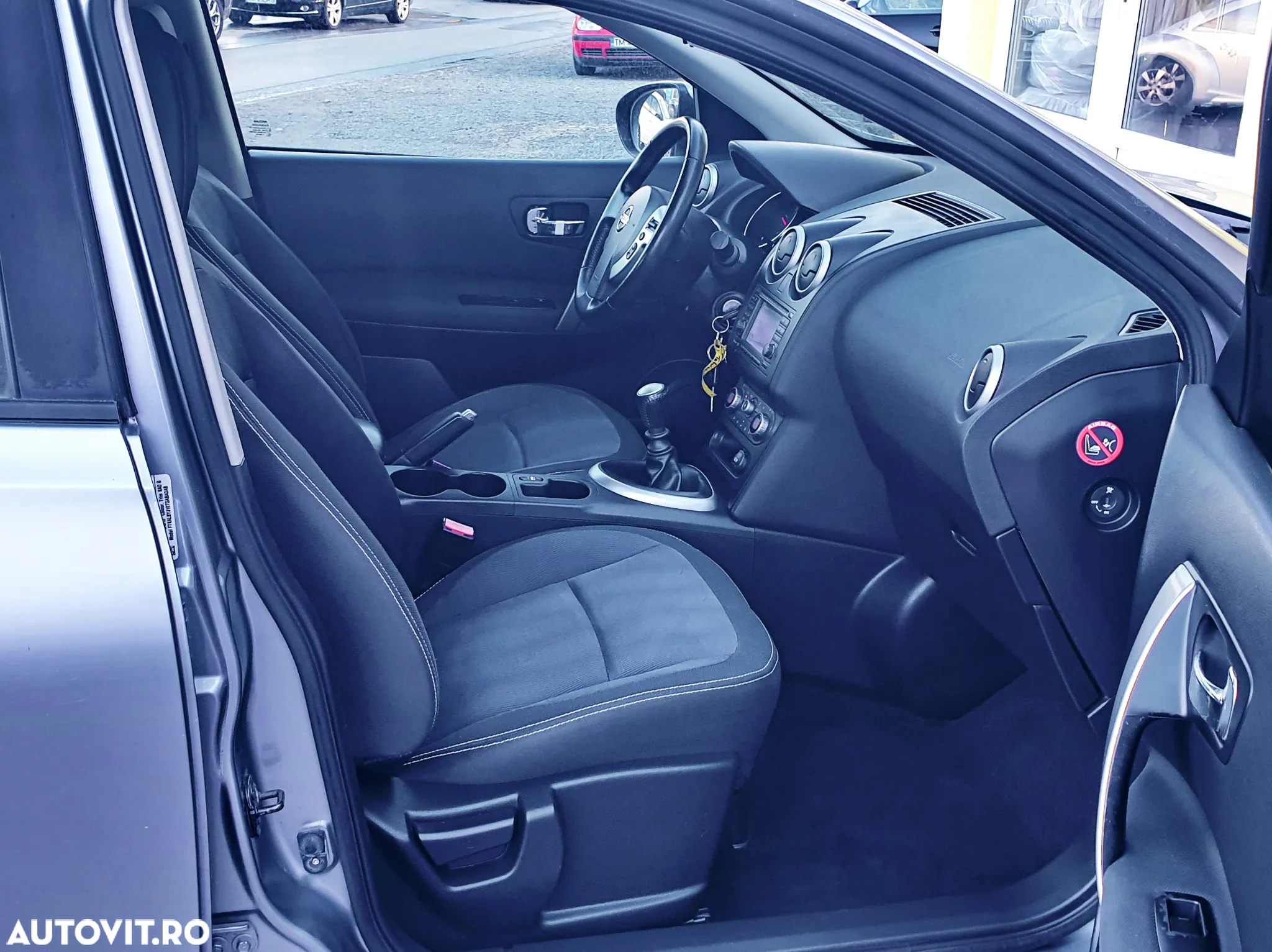 Nissan Qashqai - 12