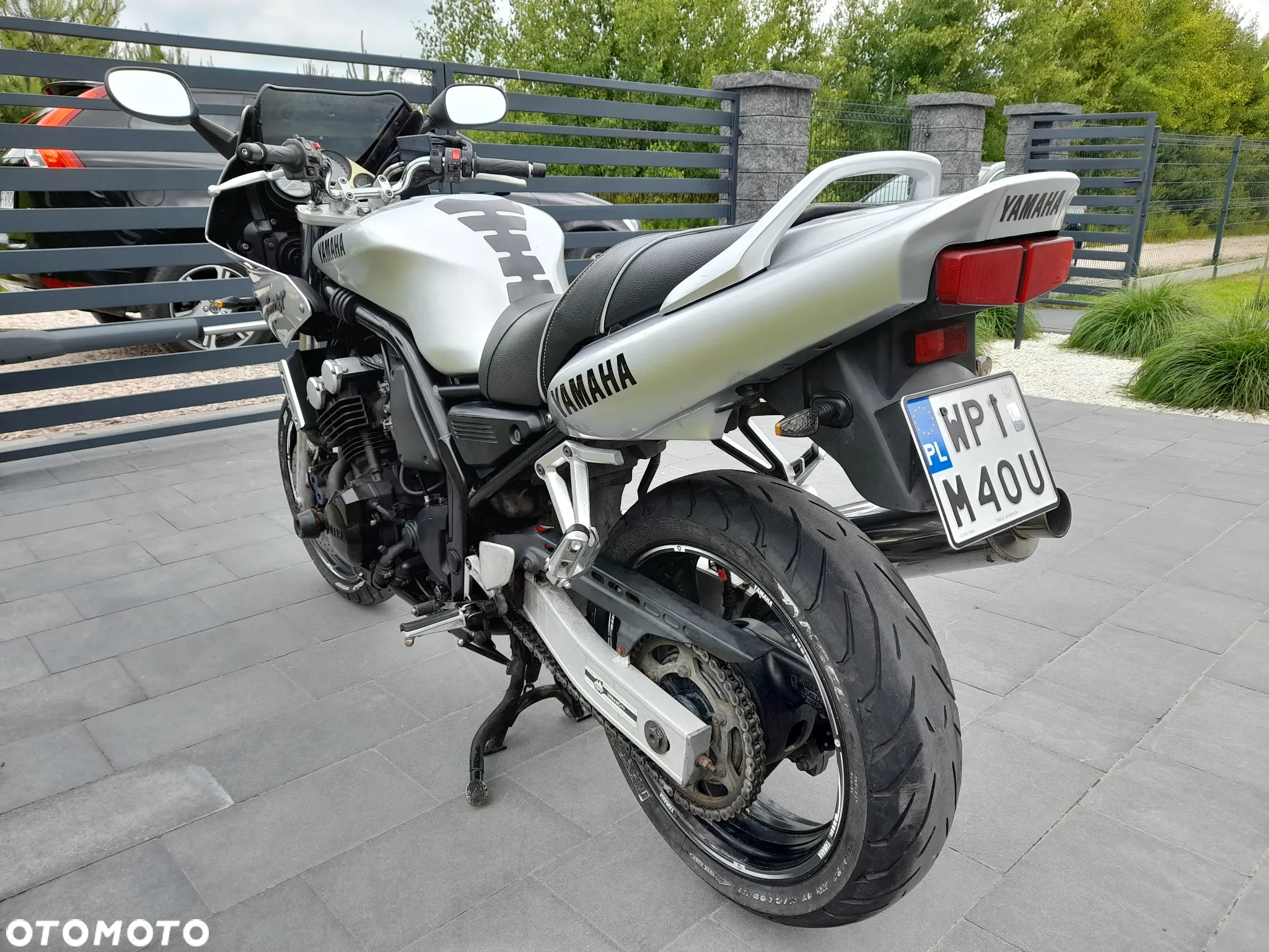 Yamaha FZS - 3